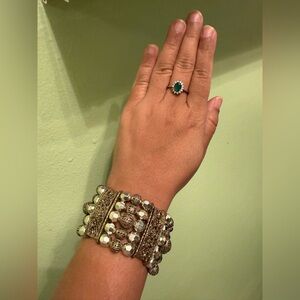 Elegant Gold Beaded Bracelet